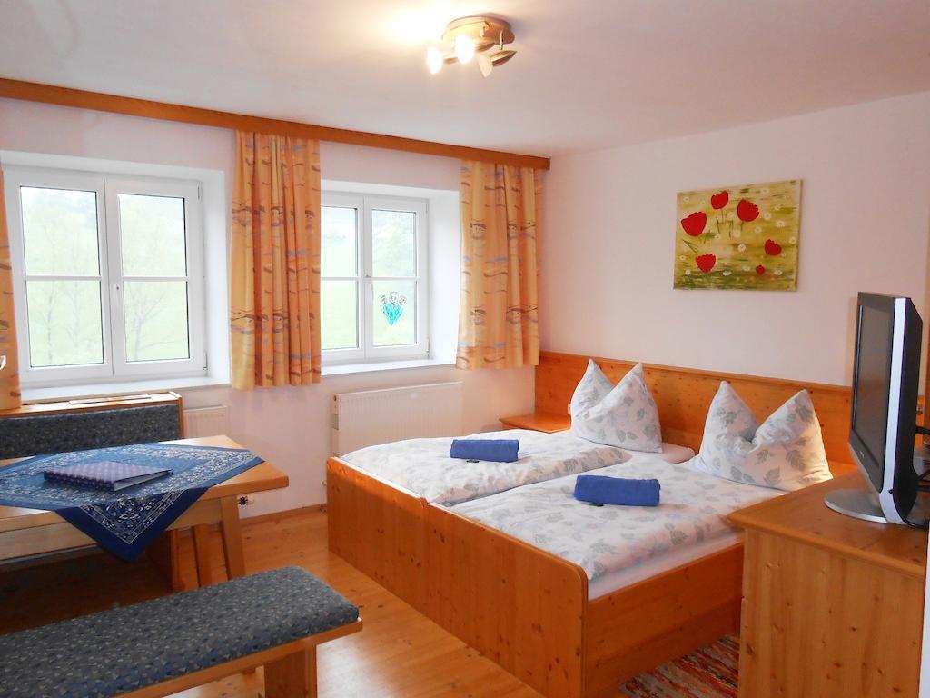 Urlaub Am Bauernhof Wenigeder - Familie Klopf Villa Gutau Kültér fotó